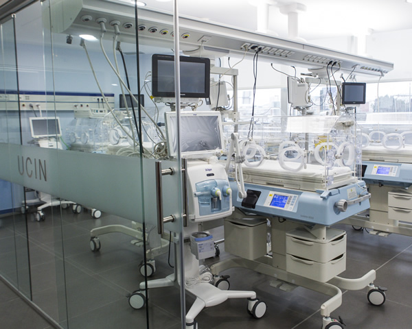 UCI Neonatal y Pediatría