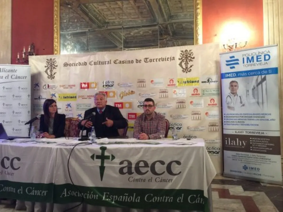 La AECC presenta varias charlas de gran interés sobre el cáncer en la Sociedad Cultural Casino