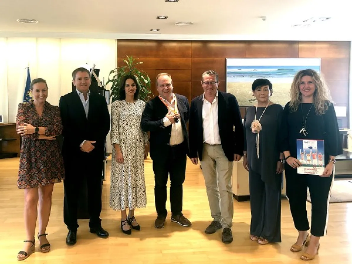 Benidorm ofrece el primer servicio público de atención sanitaria turística inteligente a mayores