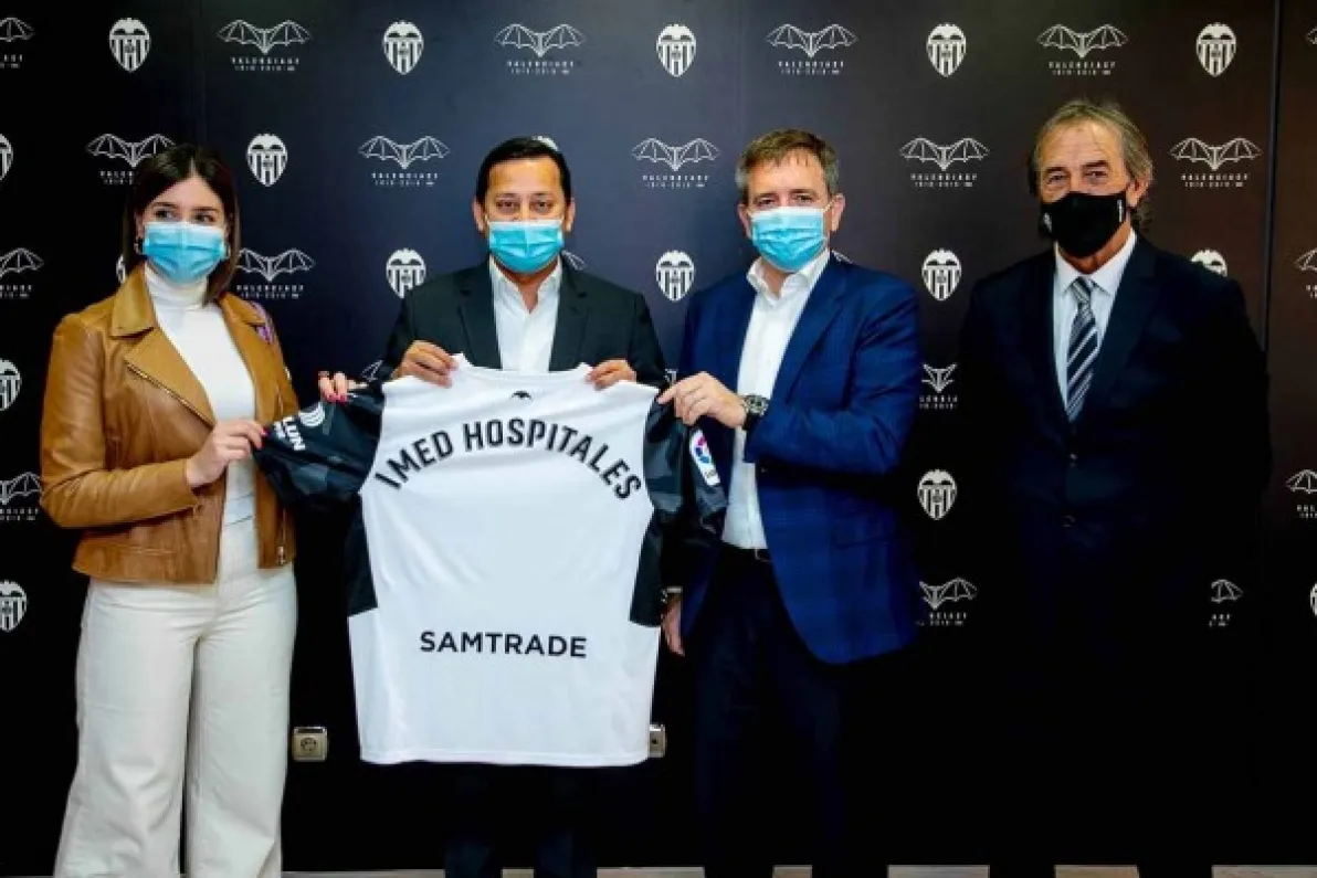 El Valencia CF e IMED Hospitales renuevan su compromiso hasta 2023