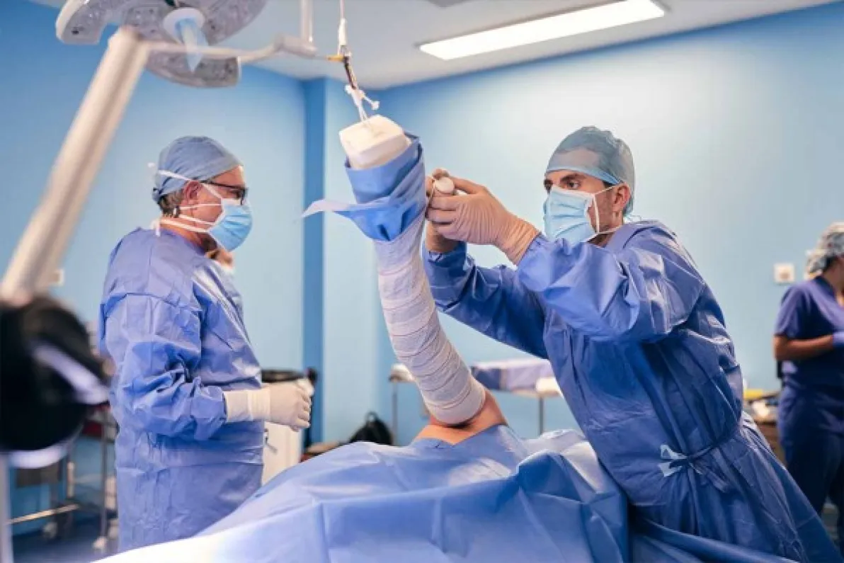 Los mejores profesionales en patología de hombro se dan cita en IMED Valencia