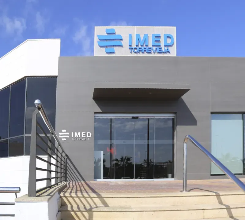 fachada2-imed-torrevieja.webp