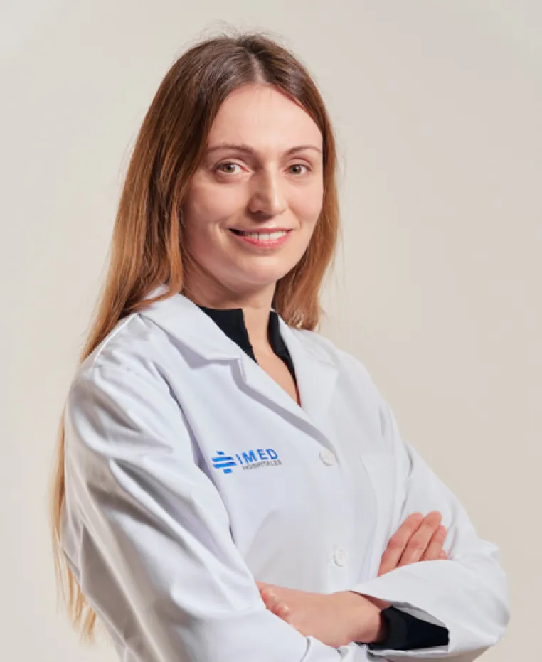 Dra. Natalia Julve Chover - Pediatría