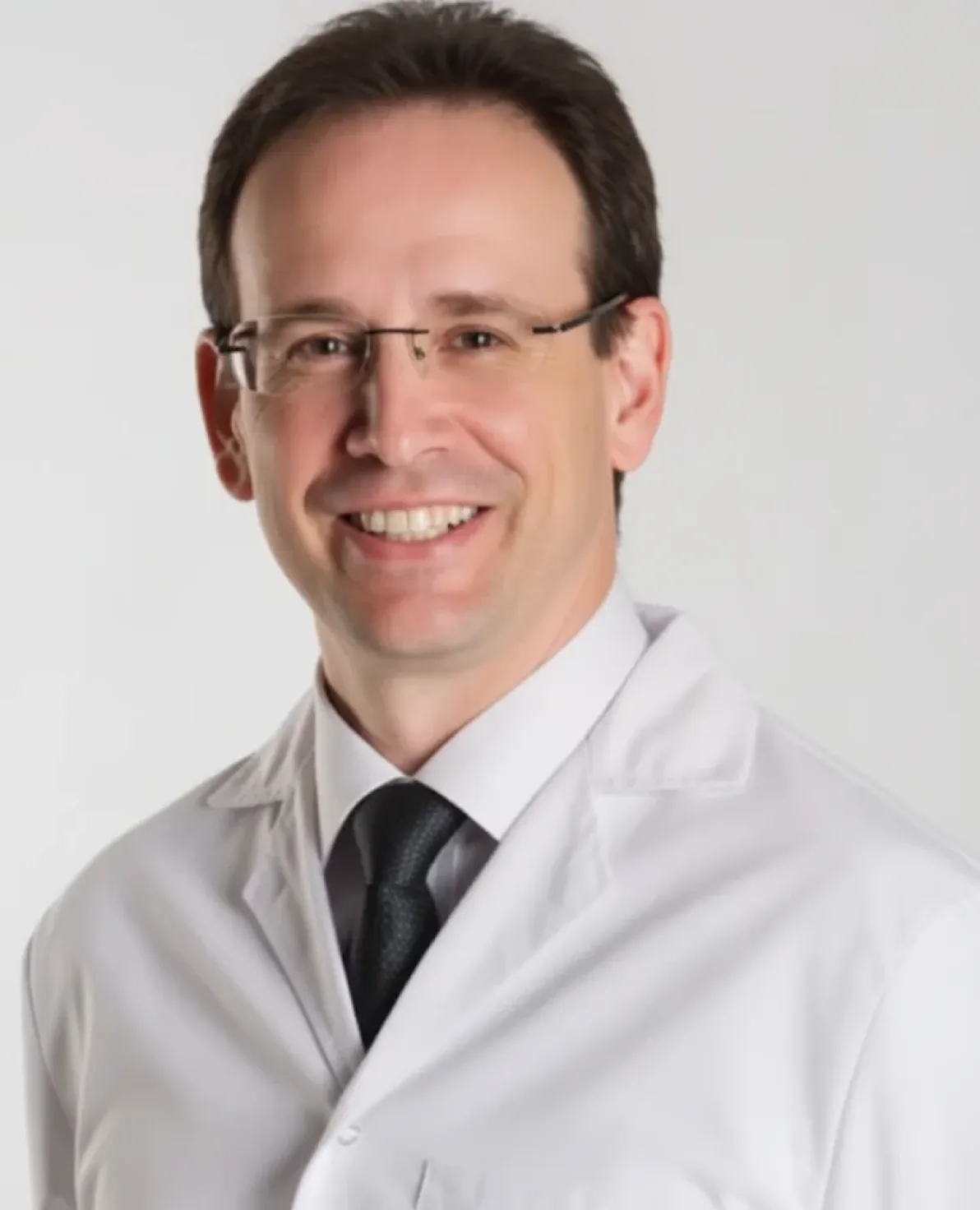 Dr. Miguel Ahumada Vidal 800X989.webp