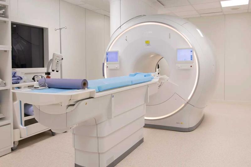 Resonancia magnética en IMED V. Fuensanta