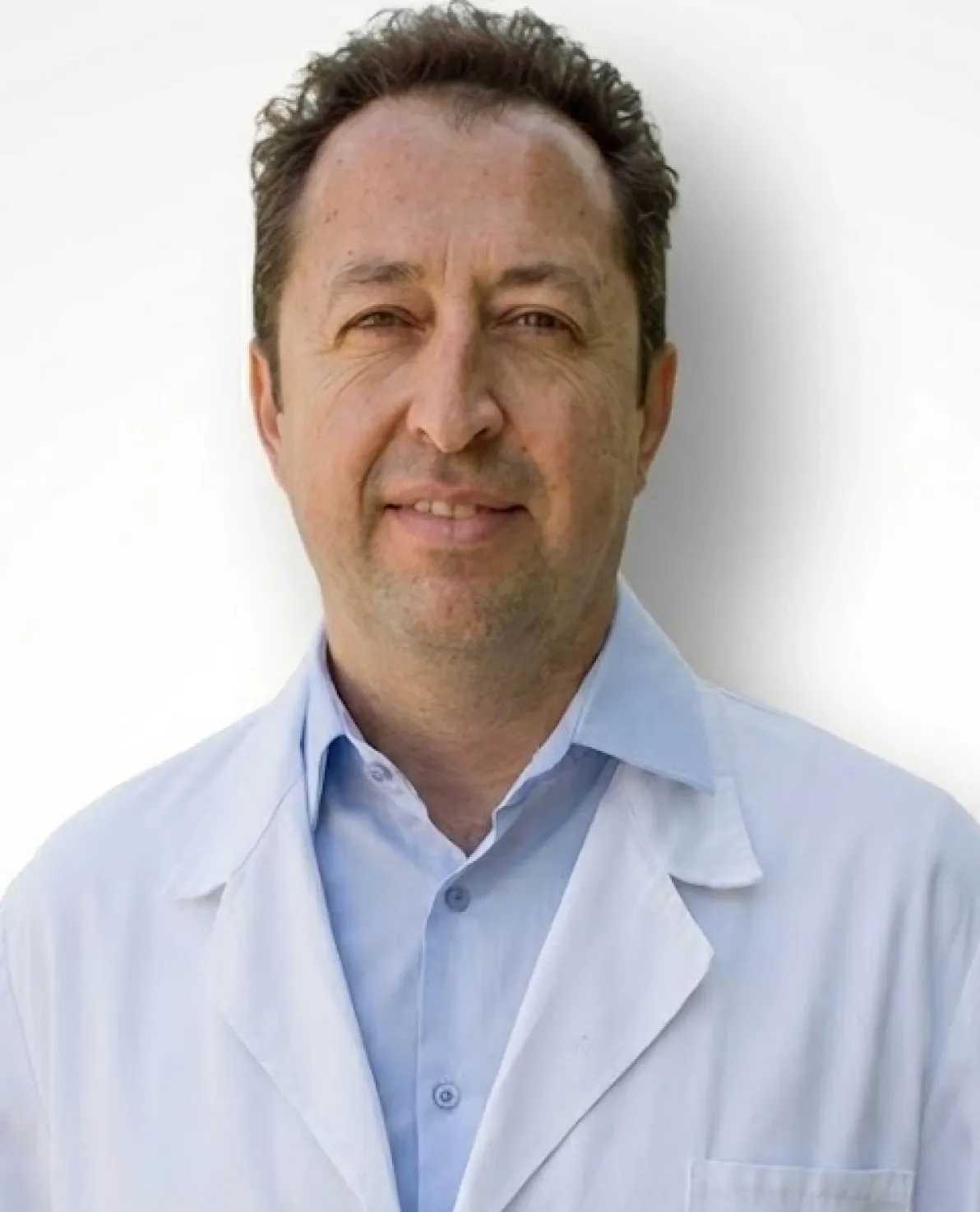 Dr. Victor Javier Fernández Cornejo - Neurocirugía