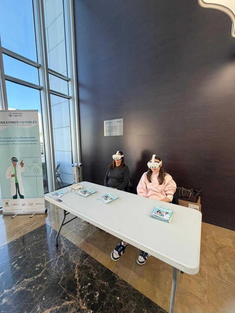 formato inmersivo-Jóvenes.jfif