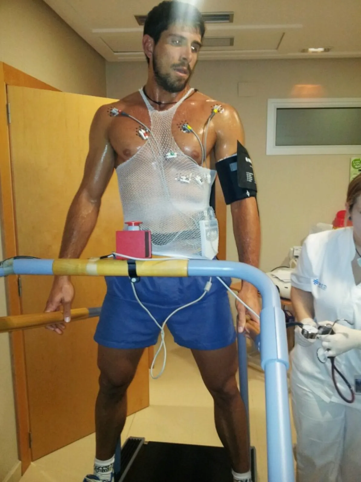 principal-imagenes-christian-garcia-realiza-el-test-de-bruce-en-imed-levante-es_grande.jpg