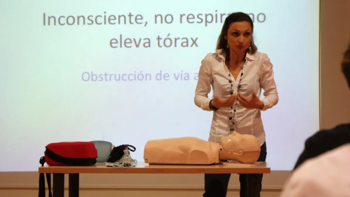 principal-imagenes-la-dra-kop-en-el-curso-sobre-el-uso-del-desa-es_grande.jpg