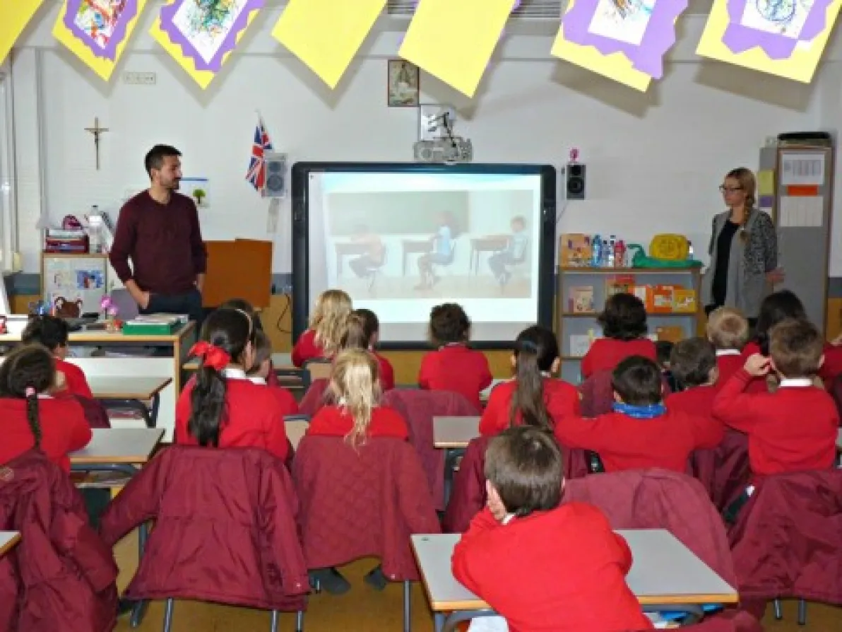El servicio de fisioterapia imparte cursos de "Higiene postural" en el Lope de Vega