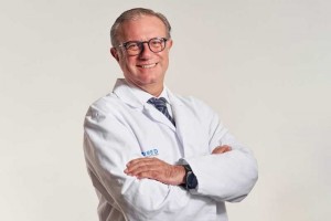 Dr. Alepuz en Un paso hacia la curación biológica del manguito rotador
