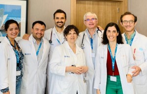 Los Dres. Ángela Cubides, Guillermo Valls, Óscar Fabregat, Victoria Jacas, Juan Andrés López, Maríaa del Carmen León, Francisco Torres